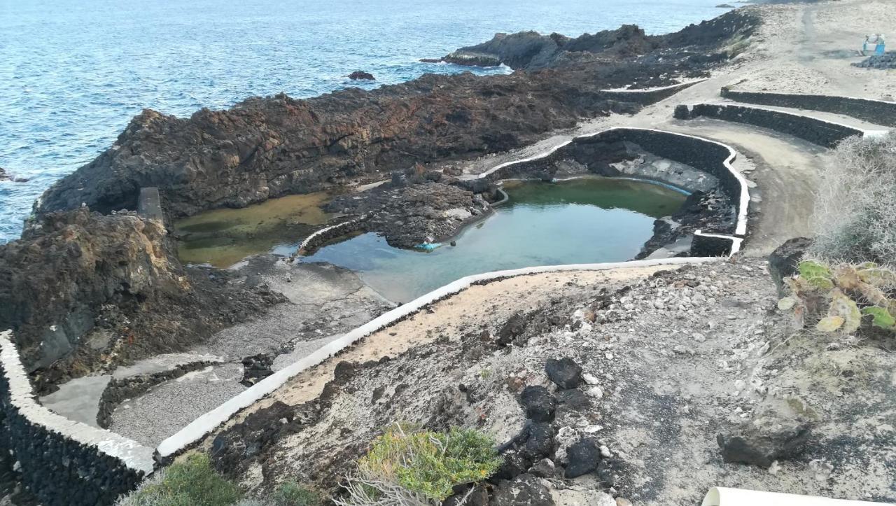 Casa De Los Pajaritos. Charco del Palo Luaran gambar